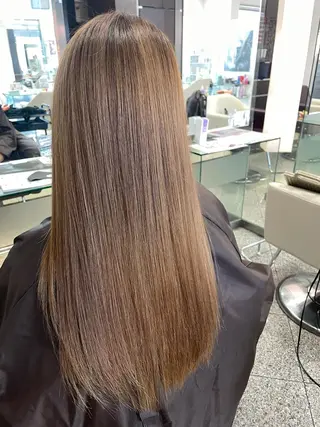 ロング カラー AERBEN宝塚所属・金子 奈央のマツエク・マツパデザイン