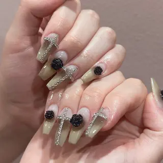 ネイル Dark honey スカルプ専門原宿店のネイルデザイン