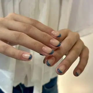 ネイル whitepaper 🔷IZUMIのネイルデザイン