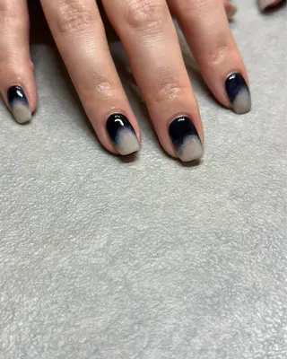 ネイル kiii.__ ✴︎*のネイルデザイン