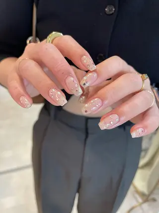 ネイル Yurina. tのネイルデザイン