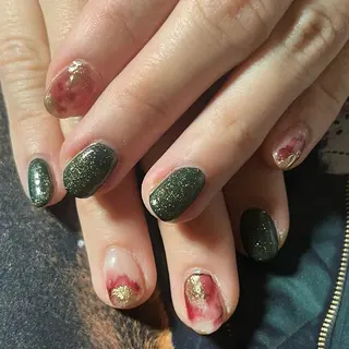 ミディアム erinca nail所属・村上 由衣のネイルデザイン