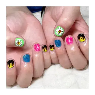 ネイル LaLa Peach 福岡のマツエク・マツパデザイン