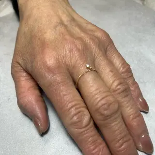 究極の ワンカラー専門店のネイルデザイン