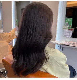 ロング 廣川 真梨乃のヘアスタイル