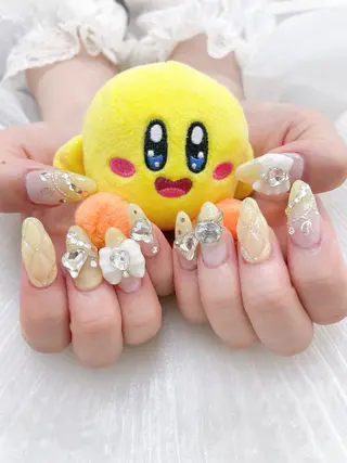 ネイル 五十嵐 美智のネイルデザイン