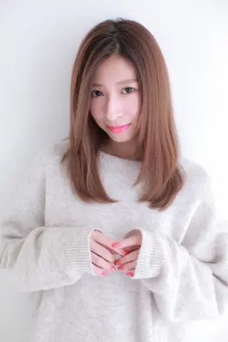 ミディアム ケリーズグリーン所属・ショート/ボブ 森田/嵩士のヘアスタイル