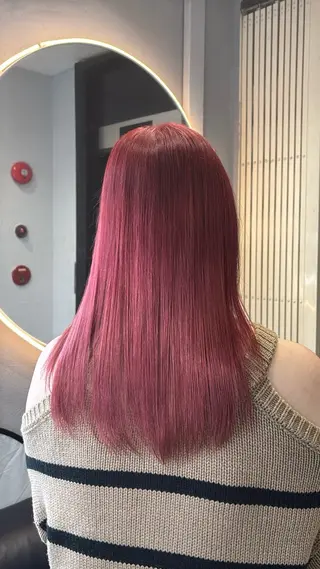 ロング 韓国ヘア/ブリーチ無 しWカラー/オリーブのヘアスタイル