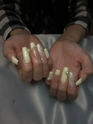 ネイル 山口 彩子のネイルデザイン