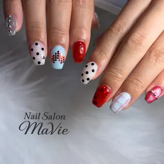 ネイル 坂上 万奈のネイルデザイン