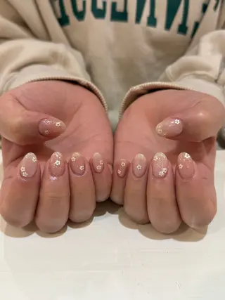 ネイル She nail KONのネイルデザイン
