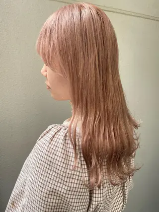カラー dot .tokyo所属・中村 彩夏のヘアスタイル