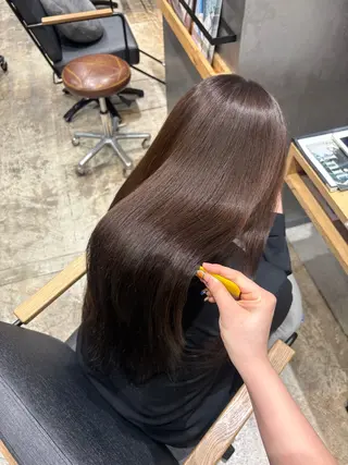 ロング カラー Inity心斎橋/ クルミのヘアスタイル