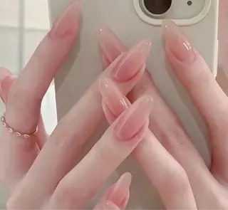 ネイル Pure&Rich Nailのネイルデザイン