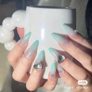 ネイル Eveネイル チップスカルプ専門店のネイルデザイン