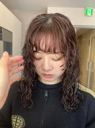 ロング パーマ 彩葉/ブリーチ/ カットモデル栄・伏見のヘアスタイル