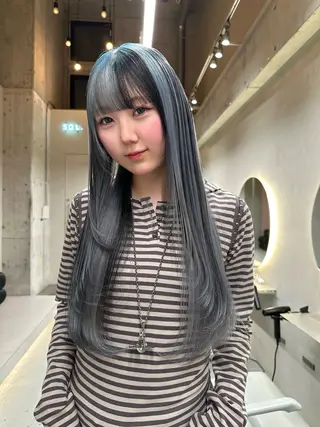 カラー 金森 凜久のヘアスタイル