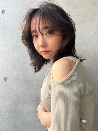 ミディアム 顔まわり/艶カラー/ 🤎himari🤎のヘアスタイル