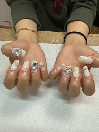 ネイル MH_ Nailのネイルデザイン