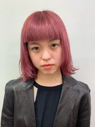 ミディアム 山嵜 かなのヘアスタイル