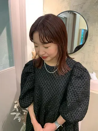 ミディアム カラー yupi🐈‍⬛ レイヤー/パーマのヘアスタイル