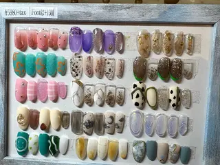 ネイル 浅野 綾のネイルデザイン