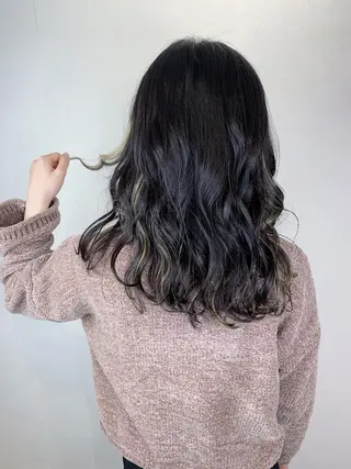 ミディアム カラー _WHITE 天神店 YUMEKA🐻のヘアスタイル