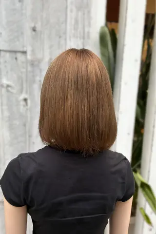 ミディアム カラー 梅原 姫🍬🐰のヘアスタイル