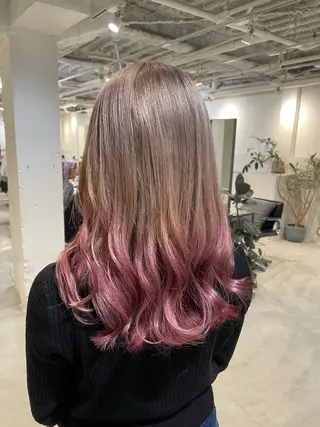 ミディアム カラー ヘアアレンジ 🎀ダブルカラーレイ ヤーyuuri🎀のヘアスタイル