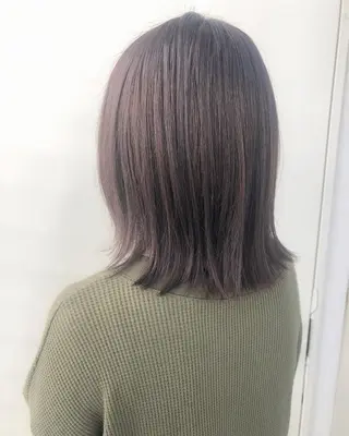 ミディアム カラー 韓国🇰🇷レイヤー 映える顔周り🩷のヘアスタイル