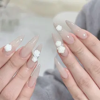 ネイル FLY Nail Salonのネイルデザイン