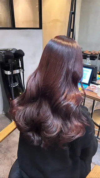 ロング 木下 美優のヘアスタイル