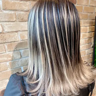 ミディアム カラー Re.ly所属・🦄Re.ly代表 灰野壮🦄のヘアスタイル