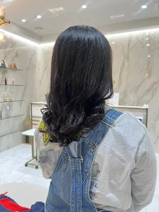 ロング パーマ KINGDOM ALLURE所属・KINGDOM イナキ🌙のヘアスタイル