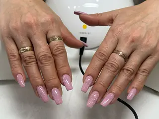 ネイル Nailsalonmarch大宮店所属・宮本 楓のネイルデザイン
