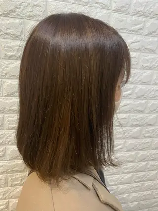 ミディアム カラー 福森 みずきのヘアスタイル