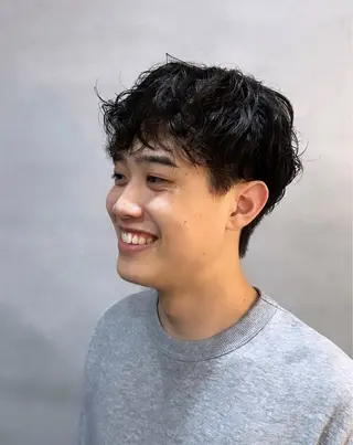 ショート パーマ メンズ 濱崎 璃乃/ルプラボウのヘアスタイル