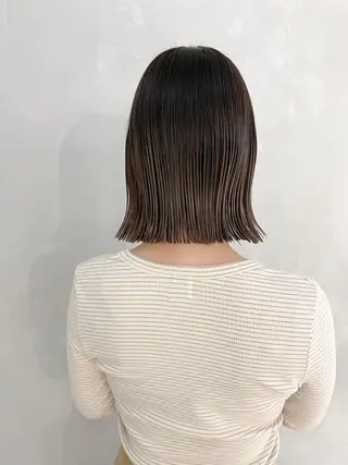 ミディアム カラー 川本 裕🌿のヘアスタイル