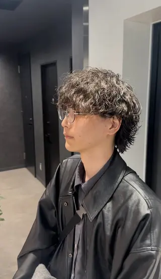 ショート カラー パーマ 福井祥太／海外風 /プードルパーマのヘアスタイル