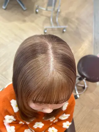 ロング カラー FRAME+なんば駅前店所属・砂野 真璃奈のヘアスタイル