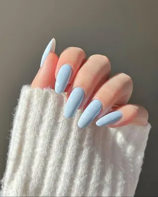 ネイル RAFFINE haru🦋🩵のネイルデザイン