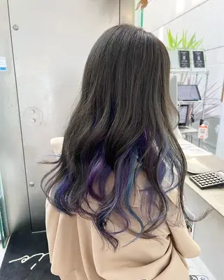 ロング カラー インナーカラー/天神 ブリーチ/吉田のヘアスタイル