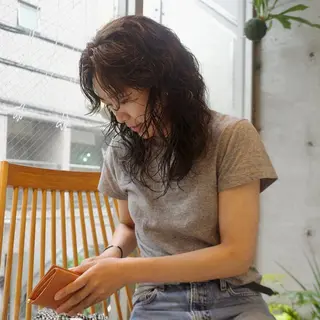 ロング パーマ 🌈圧倒的デザイン パーマ　関和希のヘアスタイル