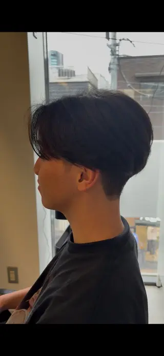 ショート パーマ メンズ fifthメンズ原宿 波巻きパーマ平居俊太のヘアスタイル