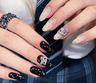 ネイル Pure&Rich Nailのネイルデザイン