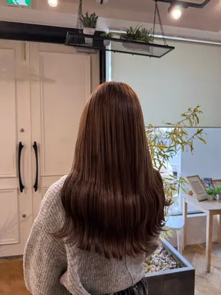 ロング カラー 今井 凜のヘアスタイル