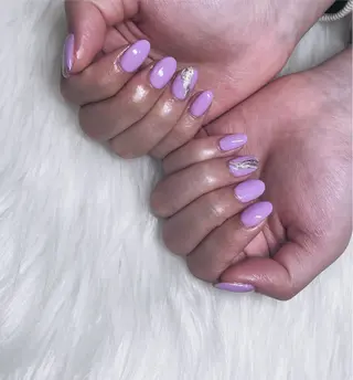 ネイル Nailsalon petille所属・Ｈ azのネイルデザイン