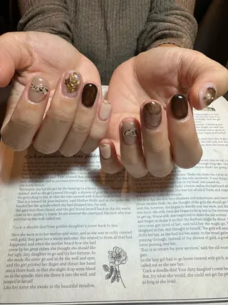 ネイル private nail salon &sumika所属・三輪 絢香のネイルデザイン