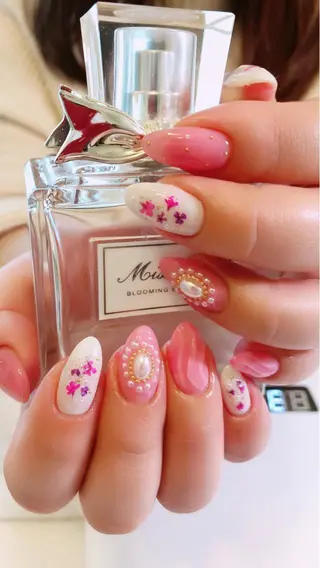 ネイル Petite Cannelle所属・Petite Cannelleのネイルデザイン