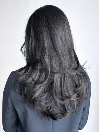 ロング カラー ITbyALBUM 下北沢店のヘアスタイル